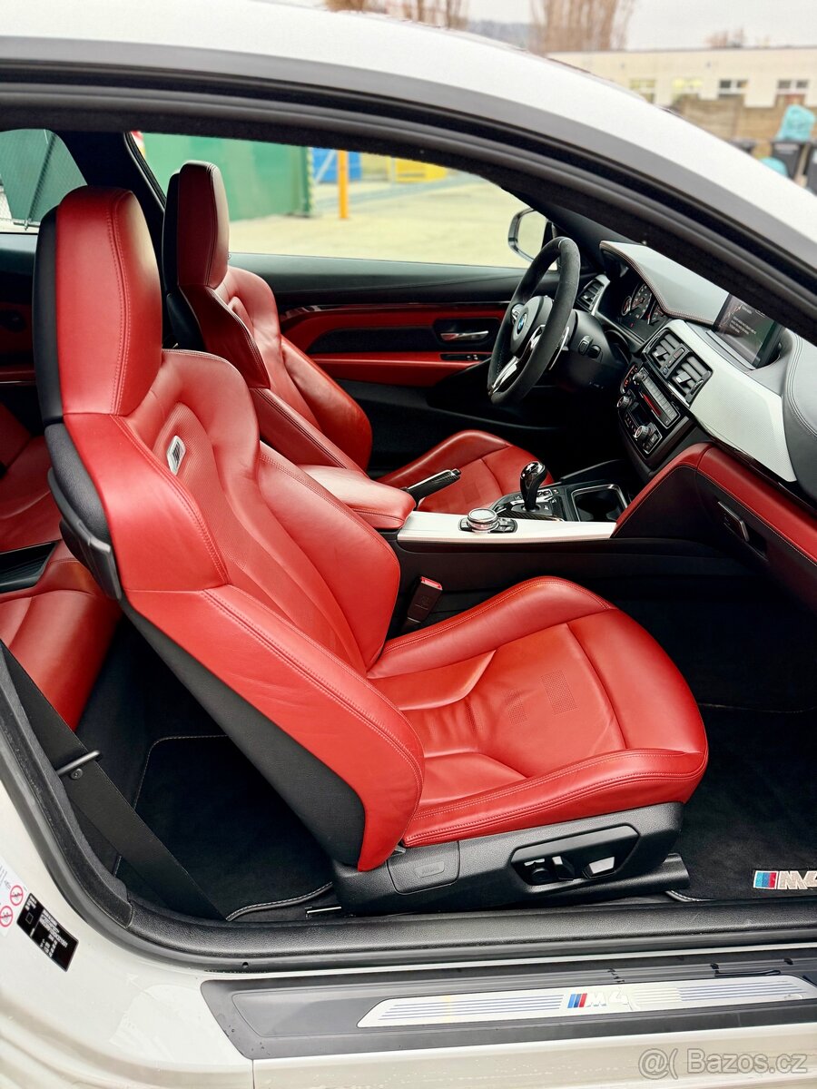 BMW M4 F82 DCT 70.000KM PŮVOD ČR CARBON CS - 18
