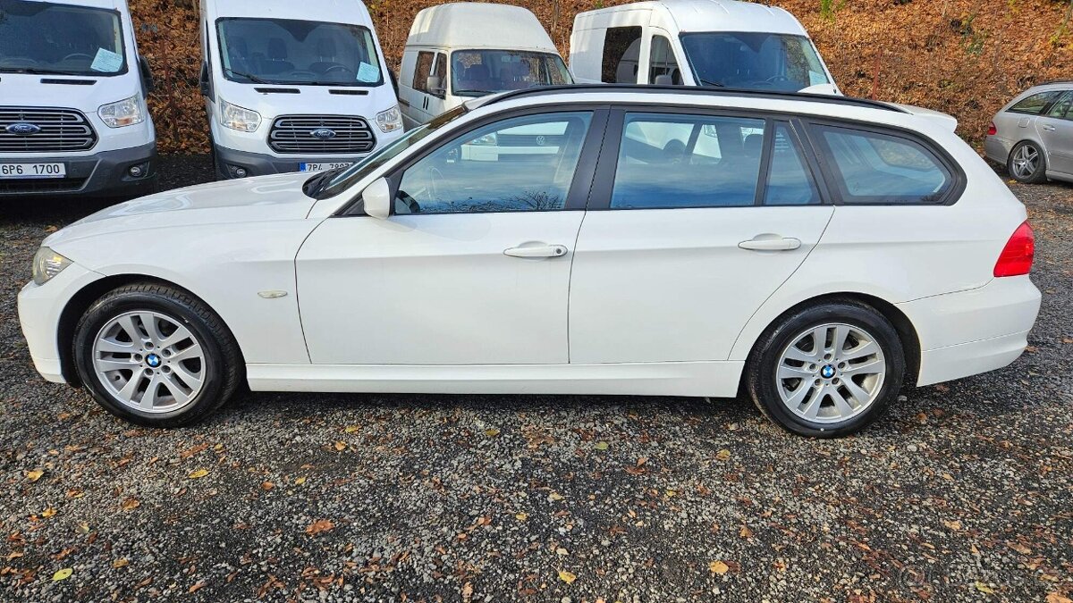 BMW 316i E91 m.2011 STK 9/27 xenony, park.senzory, nové ČR - 18