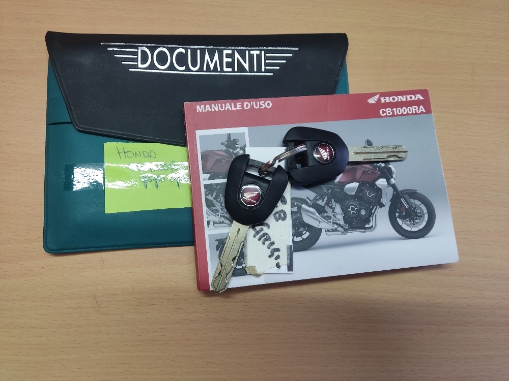 Honda CB 1000 R ABS Neo Sports (2019) NOVÁ, 9000km - 18