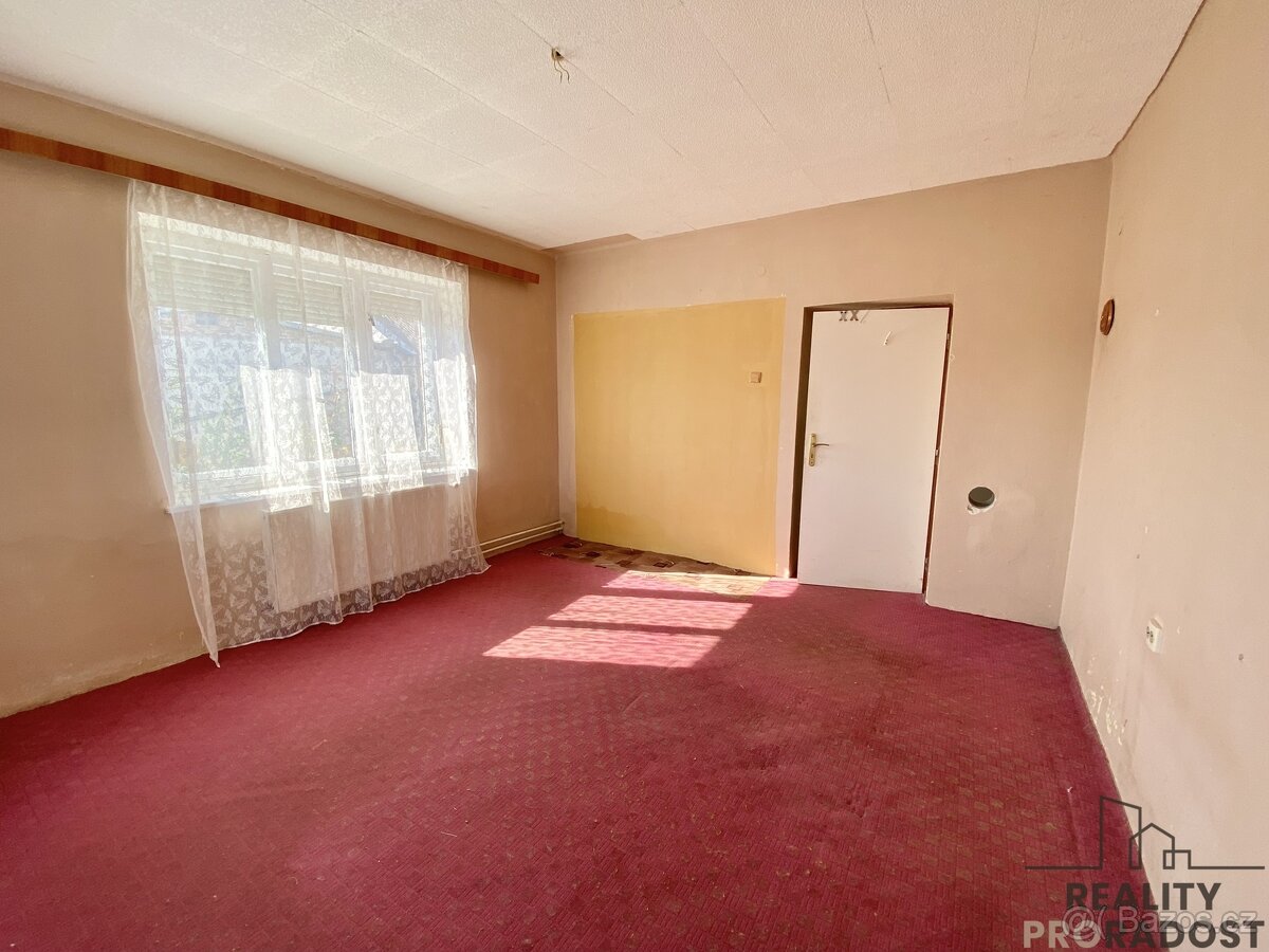 Prodej id. 1/2 domu v obci Křemačov, Mohelnice. - 18