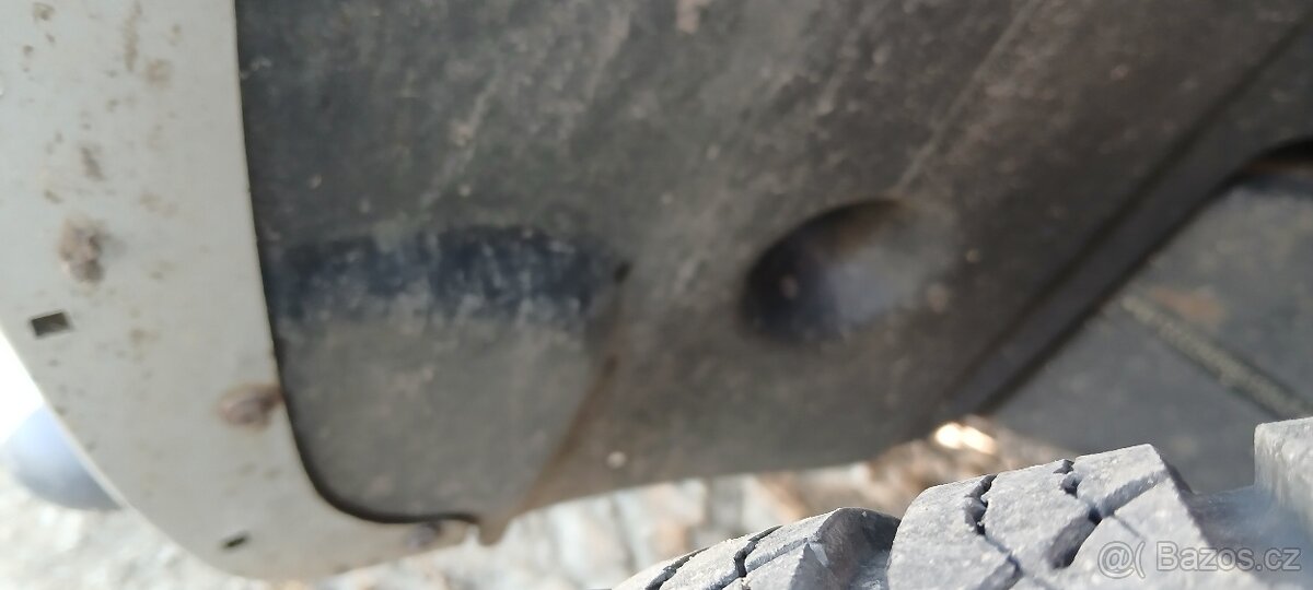 VW Amarok V6 3.0 - 18