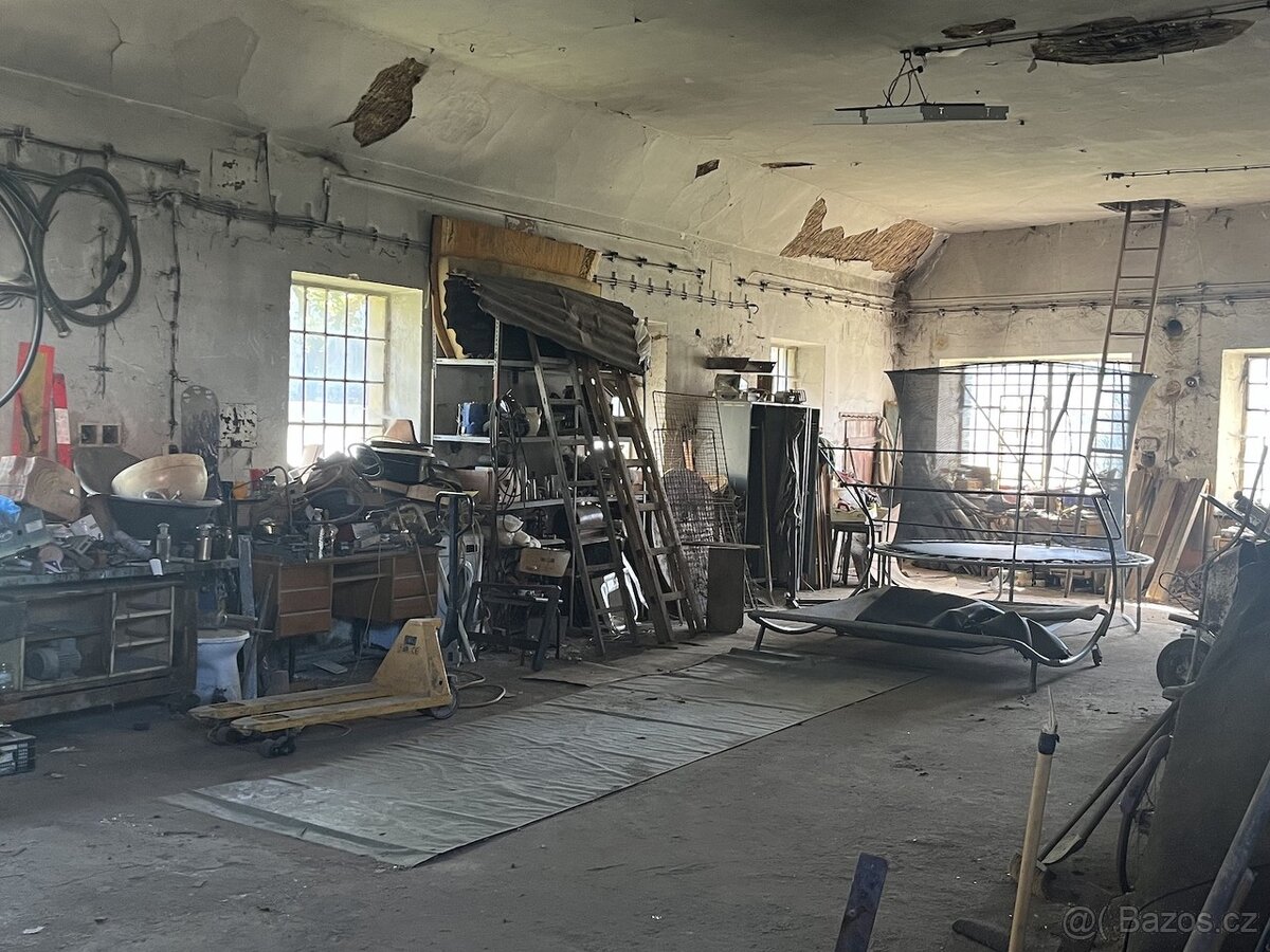 Secesní vila v centru Pacova - 18