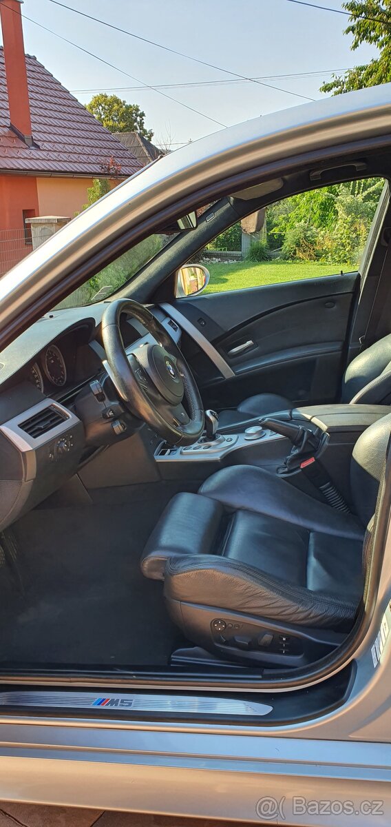 BMW M5 e60 V10 SilverStone II - 18