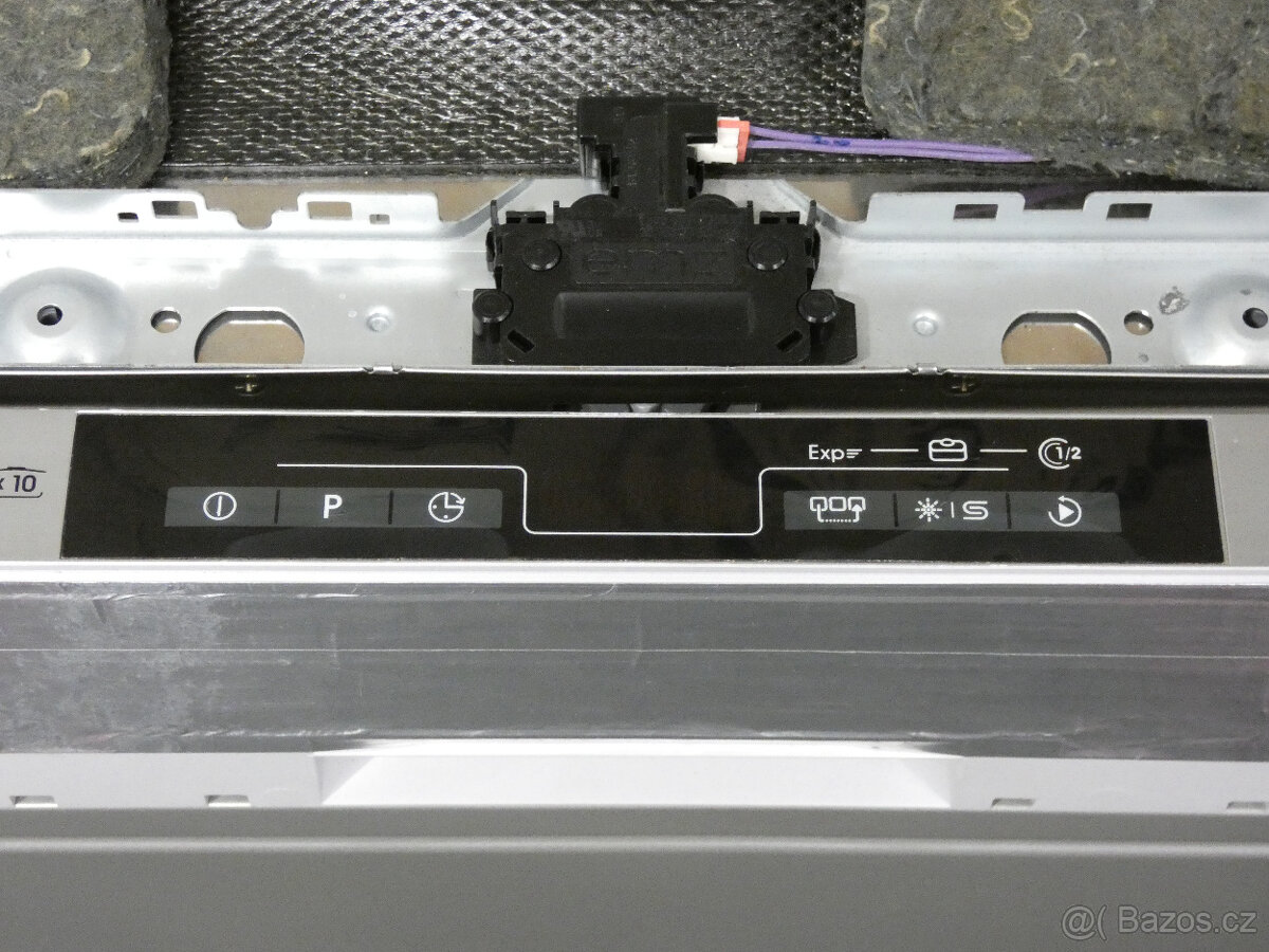 Myčka Candy CDIH 2T1047 - se zárukou - 18