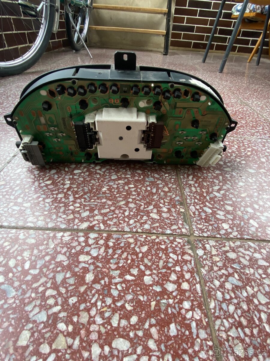 Tachometr Renault Scenic - 18