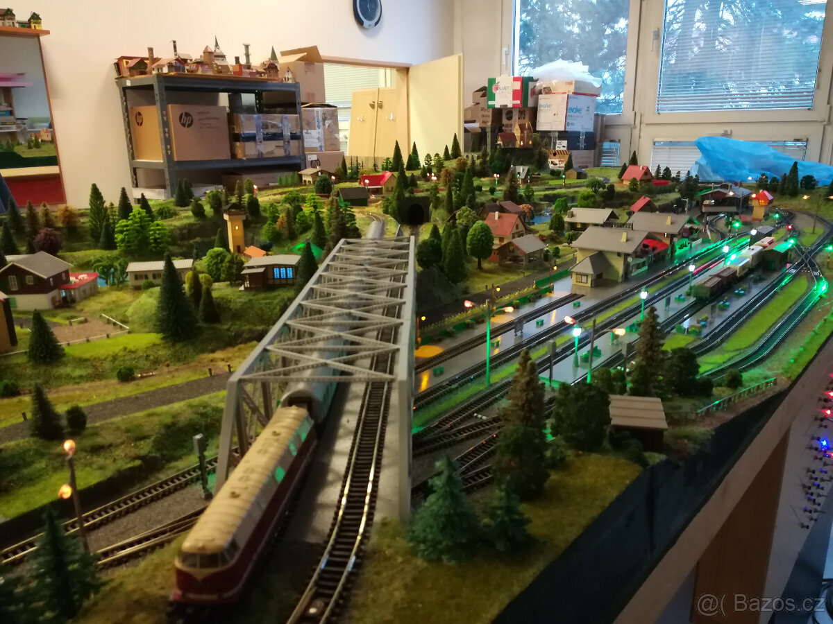 Kolejiště TT 285 x 160 cm - 18