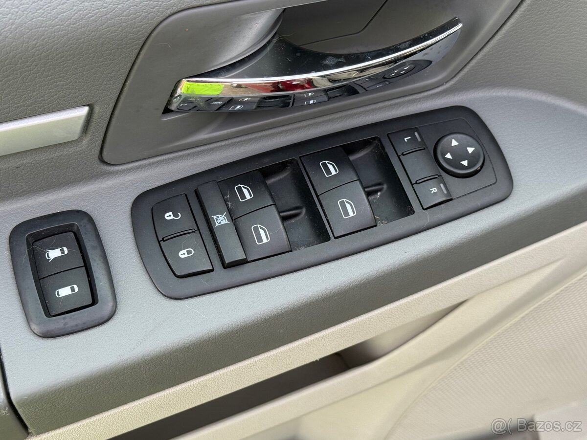 Dodge Grand Caravan SXT 3,8 - 18