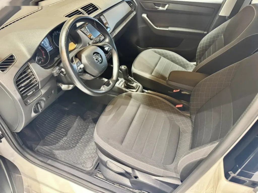 Škoda Fabia, 1.0 TSi DSG Ambition Plus - 18