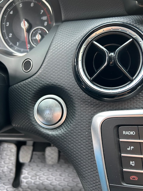 Mercedes-Benz třídy A A160 2017 - 18