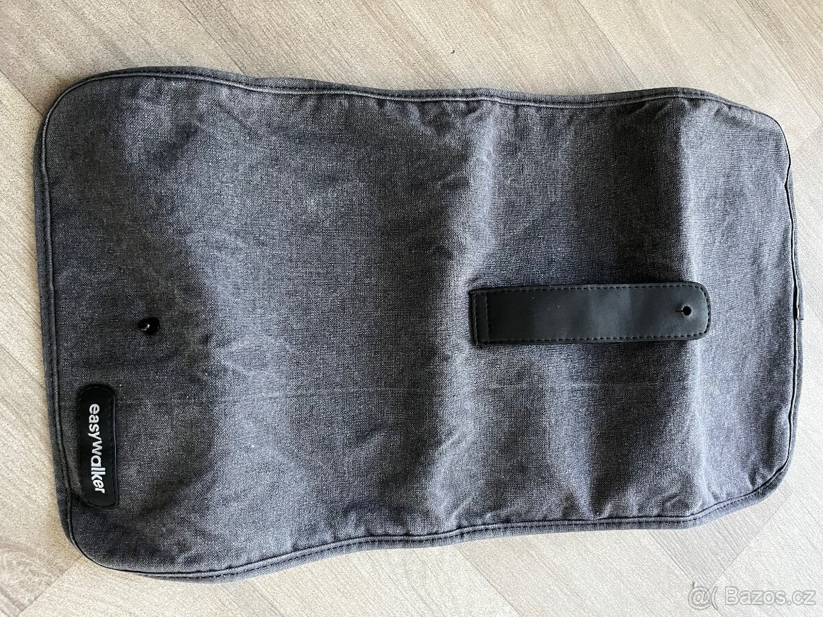 Easywalker Harvey 2, 2v1 - 18