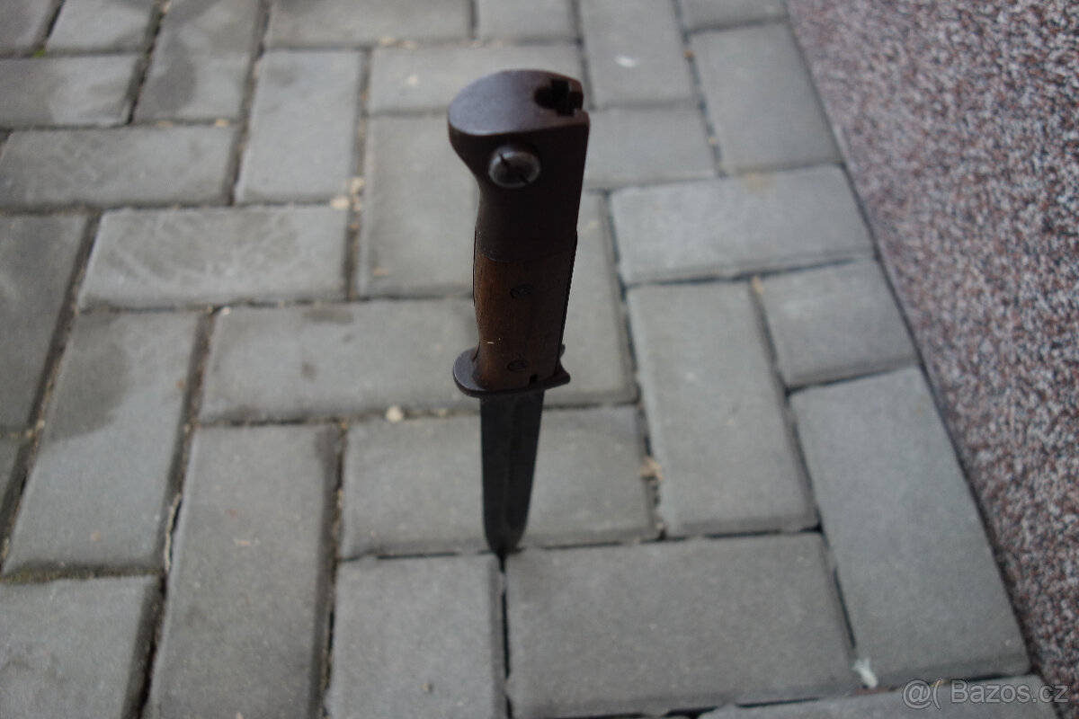 Bajonet k98 - 18