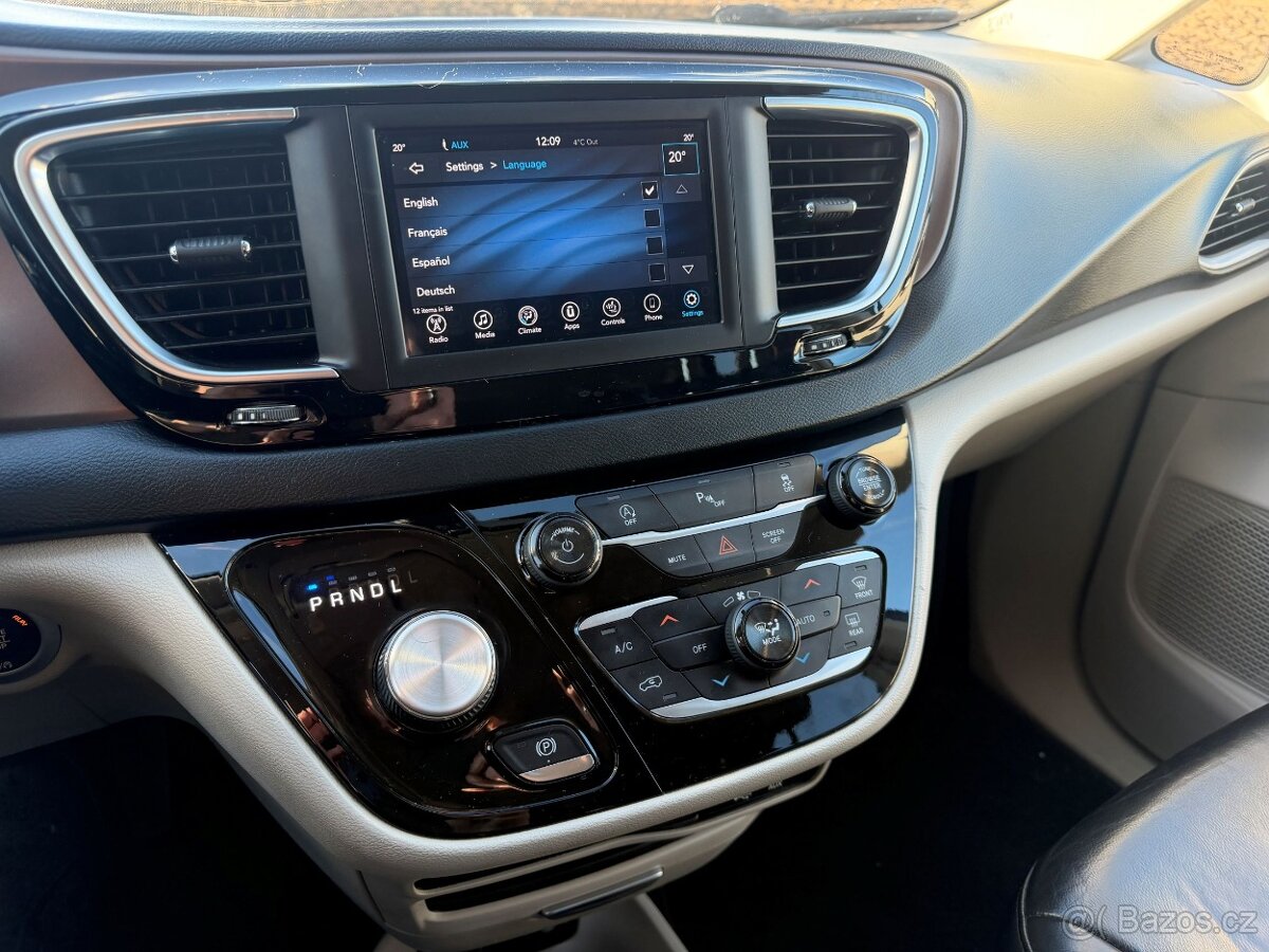 Chrysler Pacifica 3,6 Touring L DVD 2018 - 18