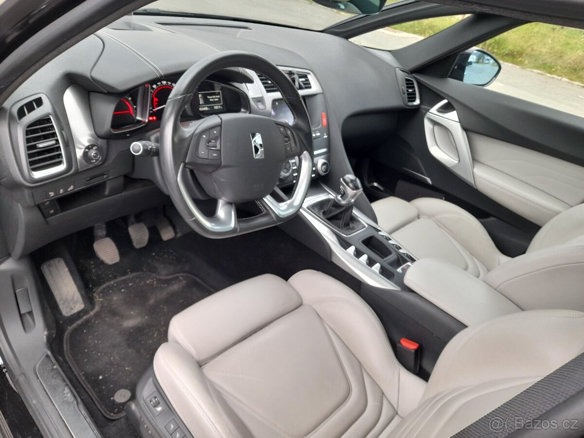 DS5 2,0 BlueHDi 150k S&S MAN6 Executive, najeto 54.000 km - 18