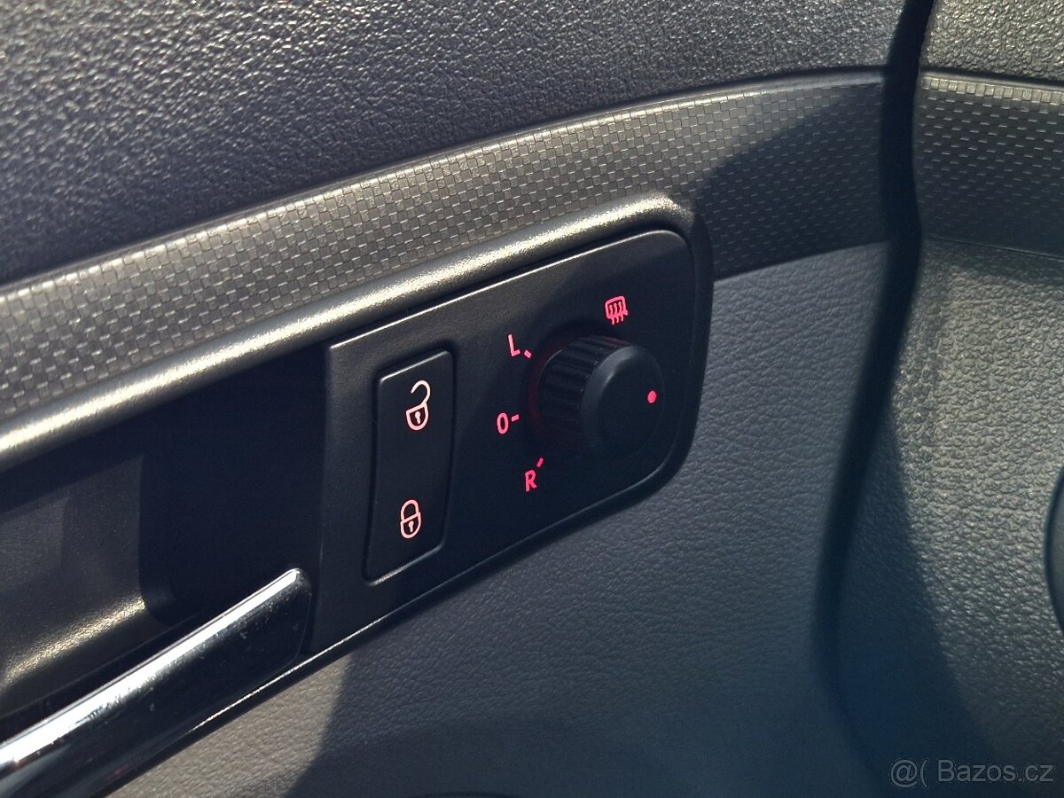 VW Caddy Maxi 1.9TDi 77KW 7 Míst Digi klima Tažné - 18