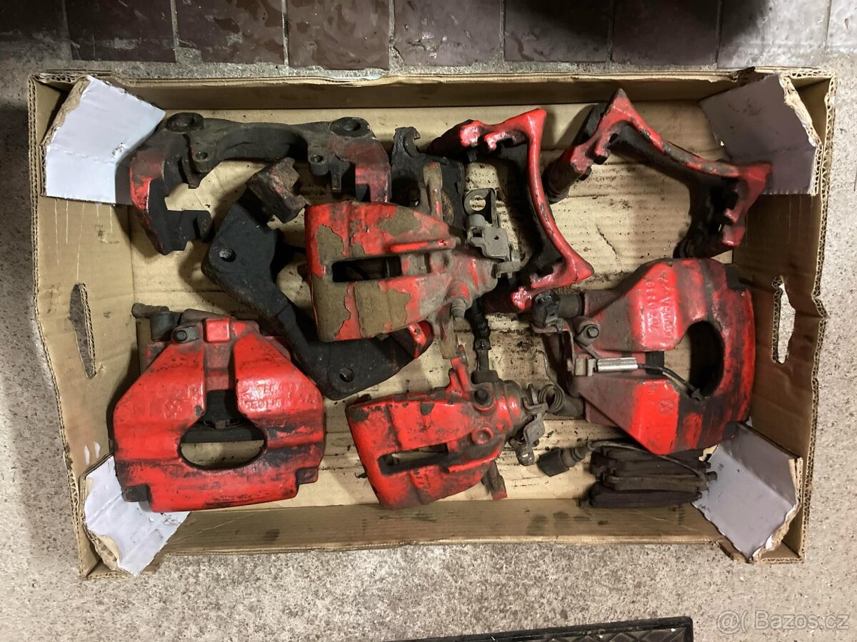 VW T5 zbyle dily. - 18