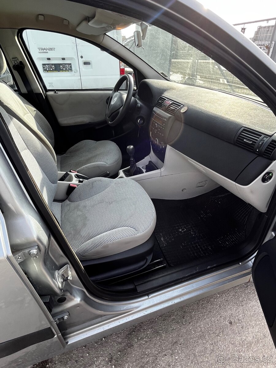 Fiat Stilo 1.4i benzín - 18