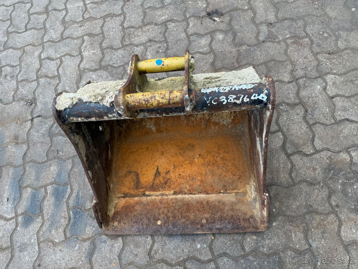 Komatsu PC26MR-3 - 18