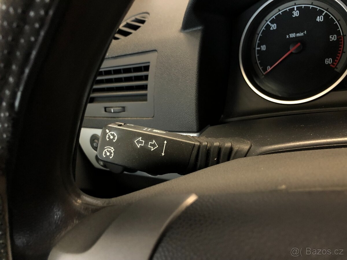 OPEL ASTRA 1.7CDTI CARAVAN - 18