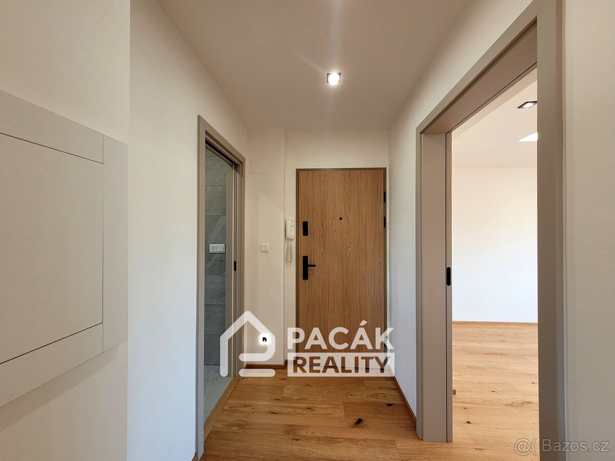 Prodej luxusního bytu o dispozici 3+kk ve vynikající lokalit - 18