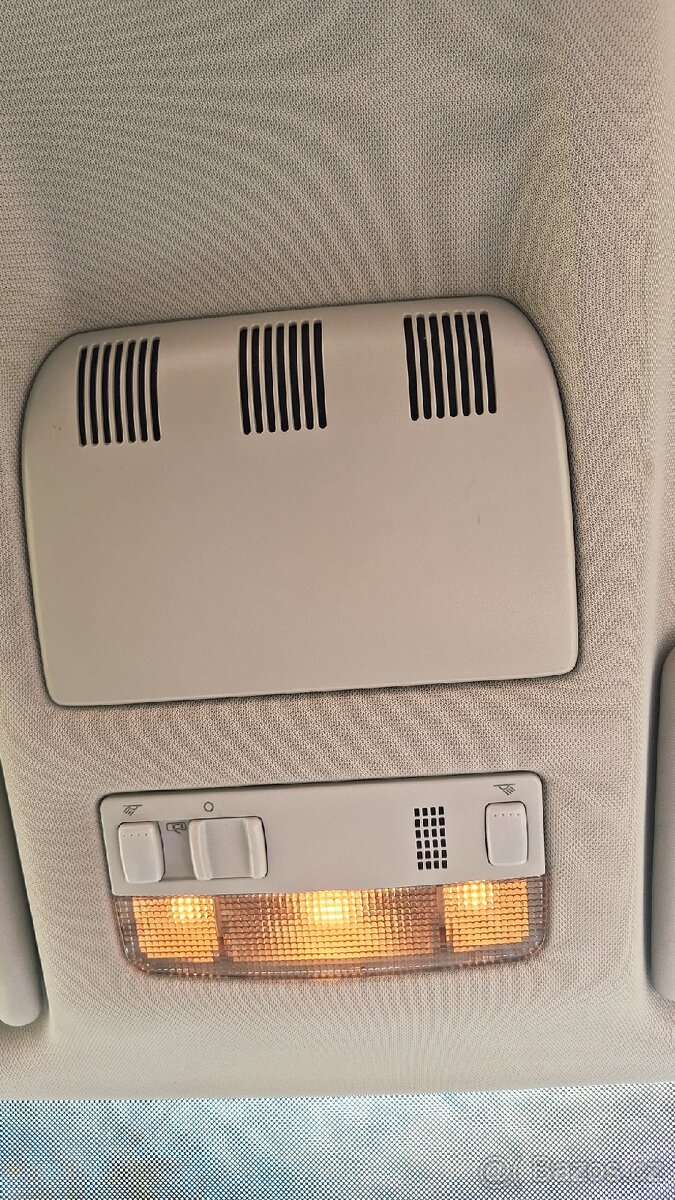 Škoda Octavia 2 kombi (NOVÉ EGR)_REZERVACE - 18