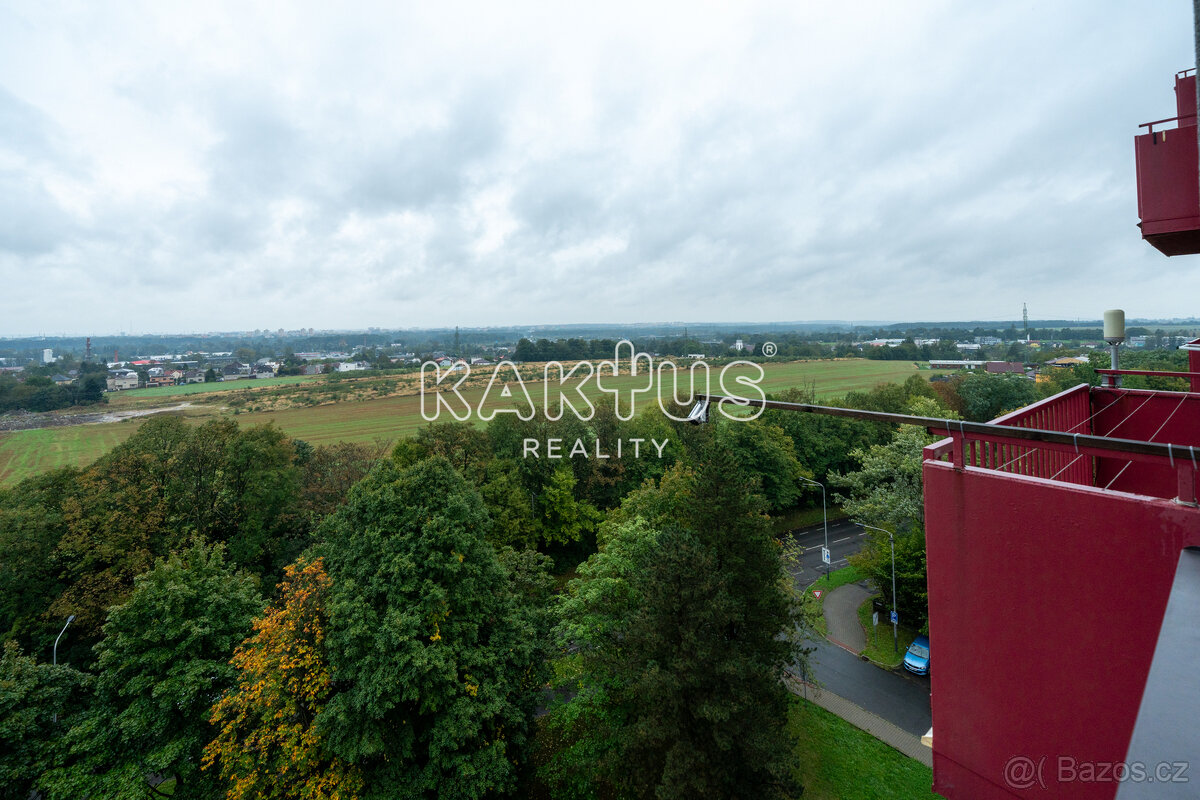 Pronájem bytu 2+1 (56m²), na ulici Vietnamská, Ostrava-Porub - 18