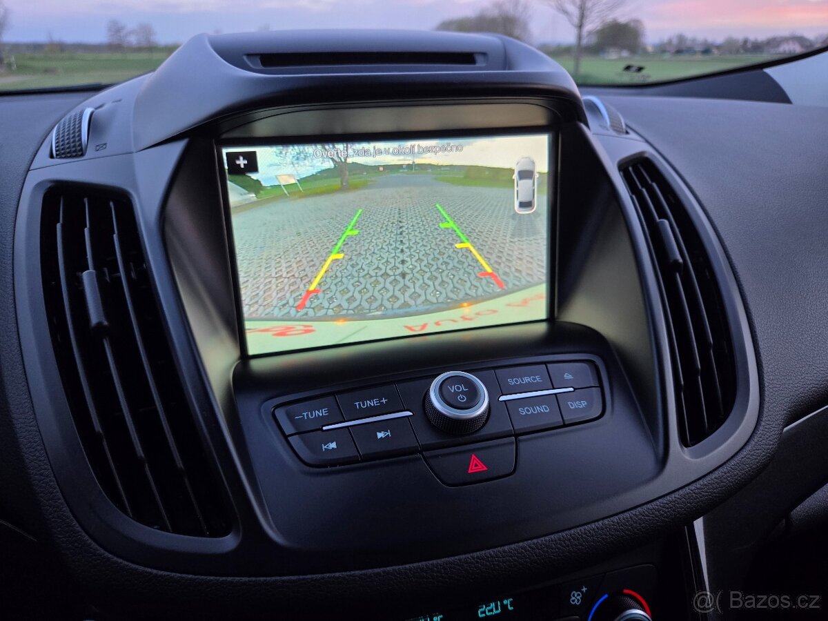 Ford Kuga, 2.0 TDCi,110kW,ČR,kamera,Panor - 18