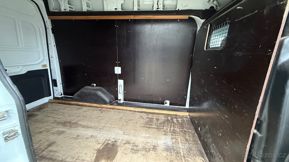 Ford Transit //2.2TDCi//92kW//L2H3//125TKM//1.MAJ//NOVÉ V ČR - 18