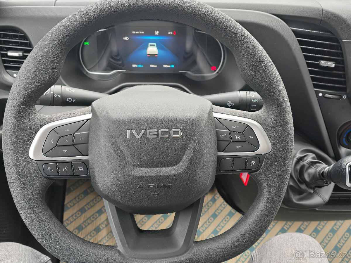 IVECO DAILY 35C18 | 7 MÍST SKLÁPĚČ | TUPLÁKY | NOVÝ MODEL - 18