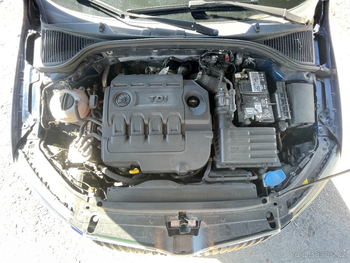 Škoda Octavia 1.6 TDi 81kW DSG Navigace, Tempomat - 18