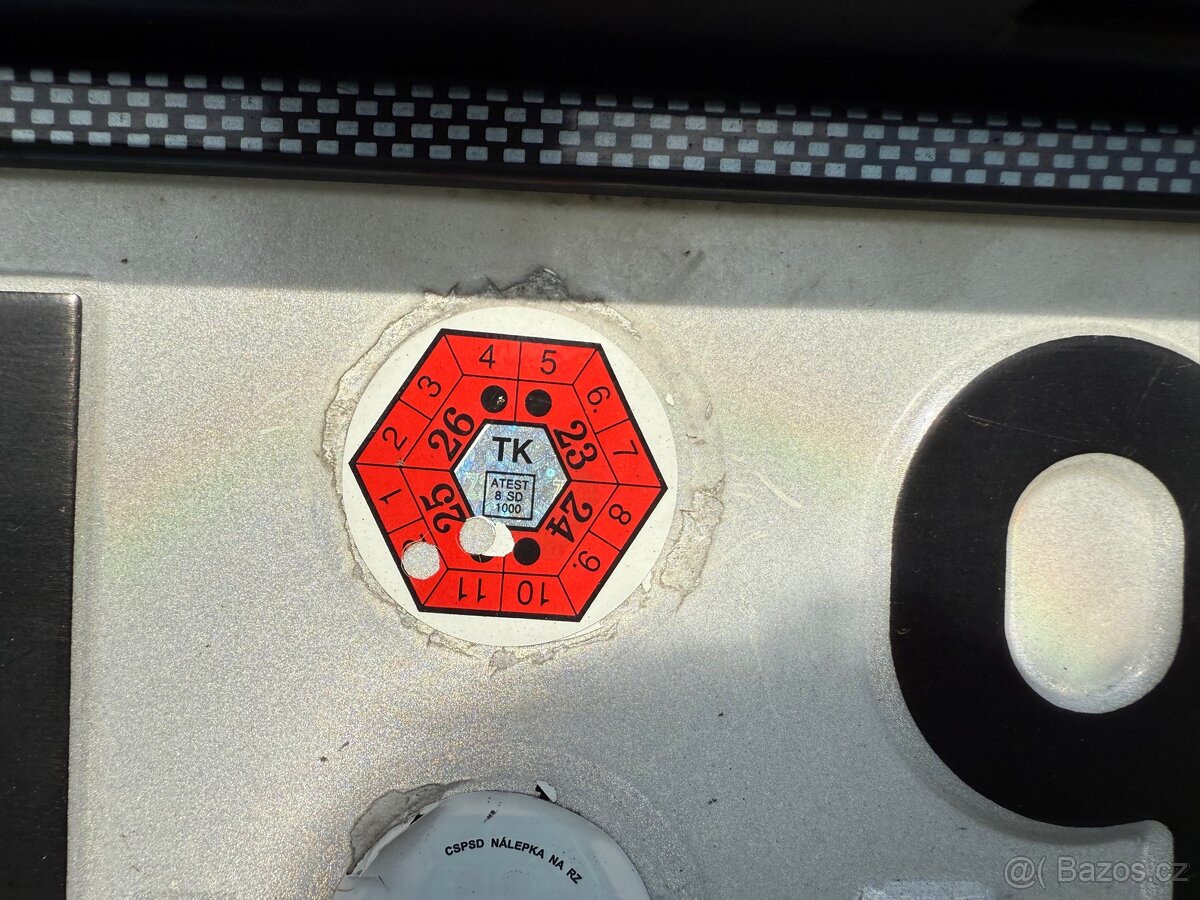 Toyota Corolla e10 1.3 65kw - 18