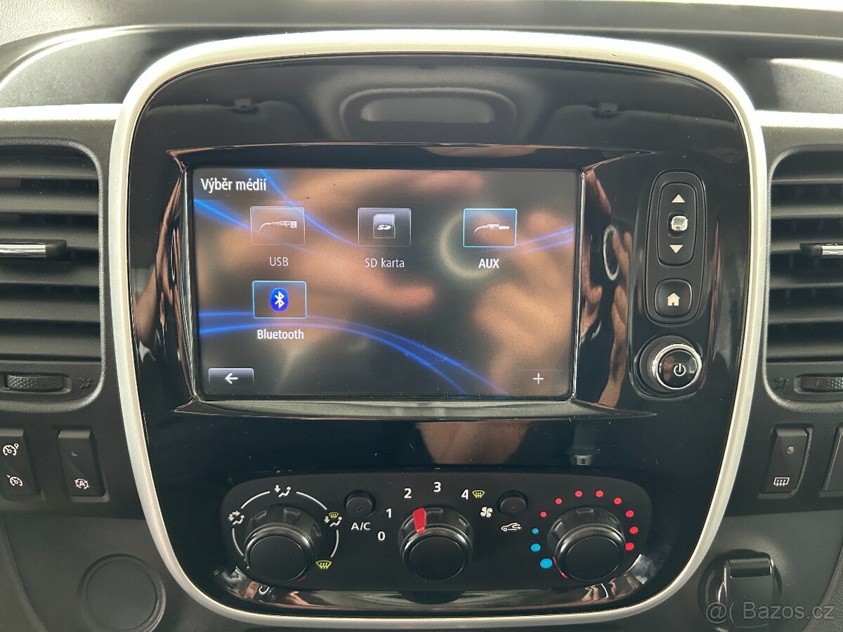 Renault Trafic 1.6 L1H1,3.MÍSTA,ODPOČET DPH - 18