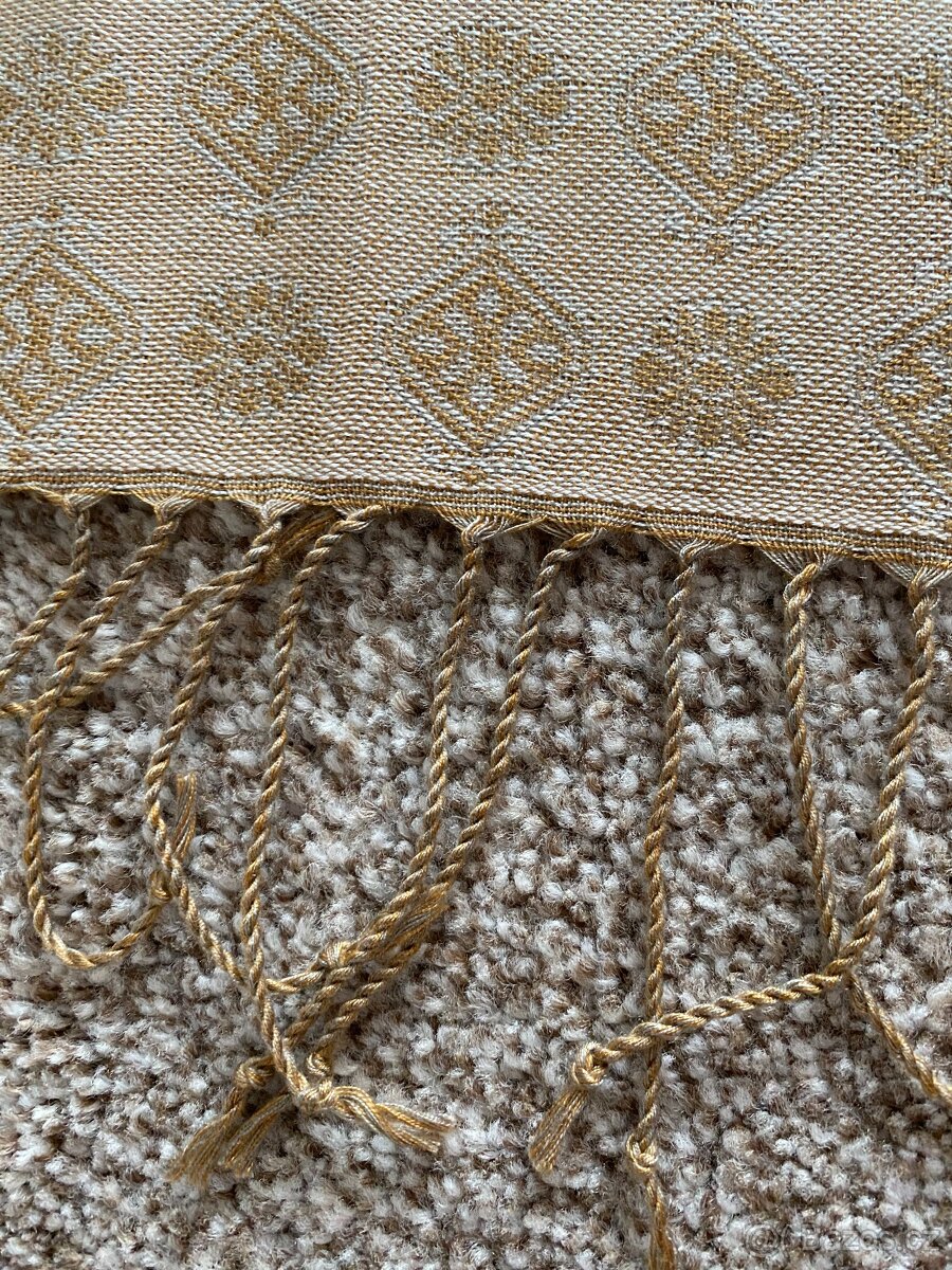 Velký dámský šátek se vzorem - akryl - 18