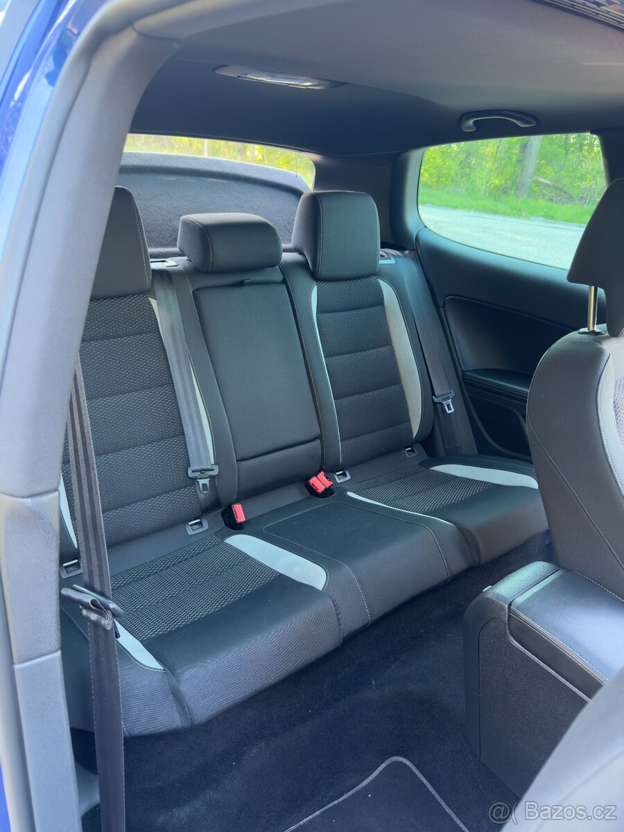 Volkswagen Golf 6 R / 2012 - 18