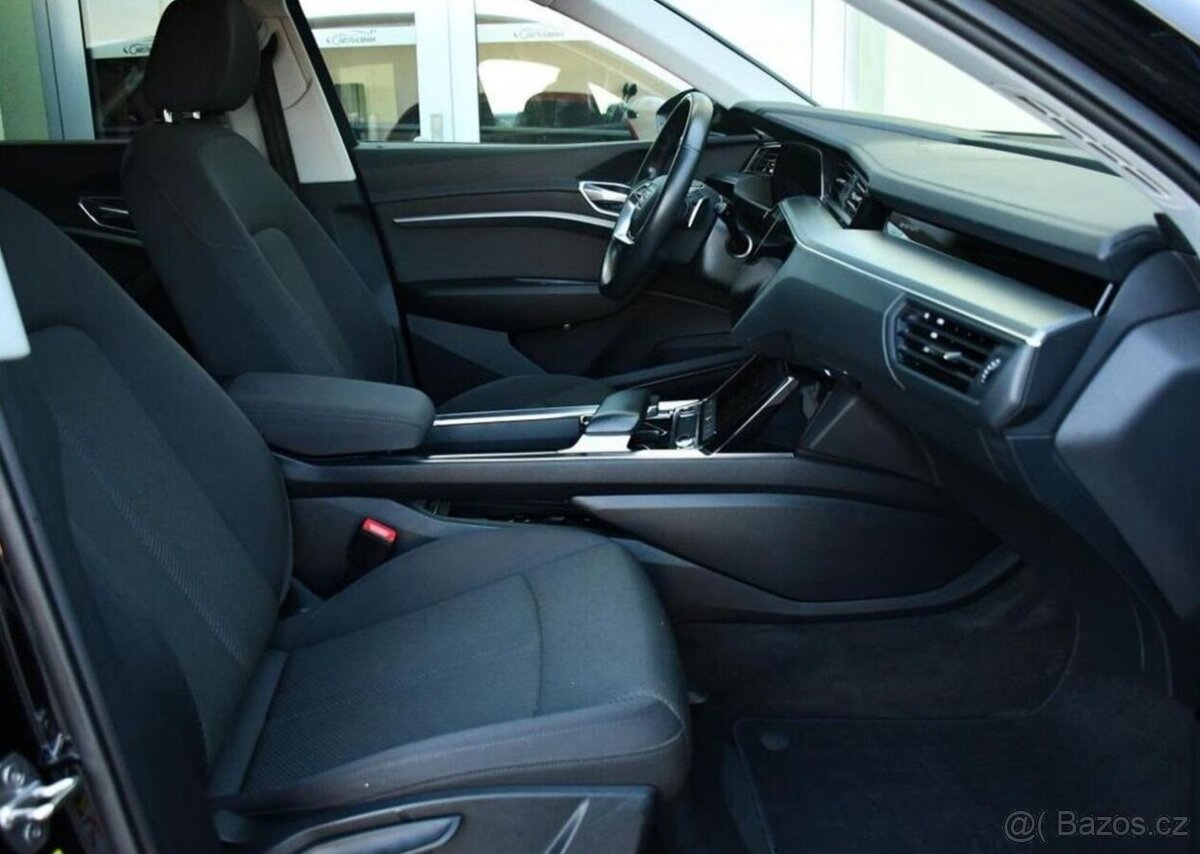 Audi e-tron 50 QUATTRO NAVI 2xKOLA - 18