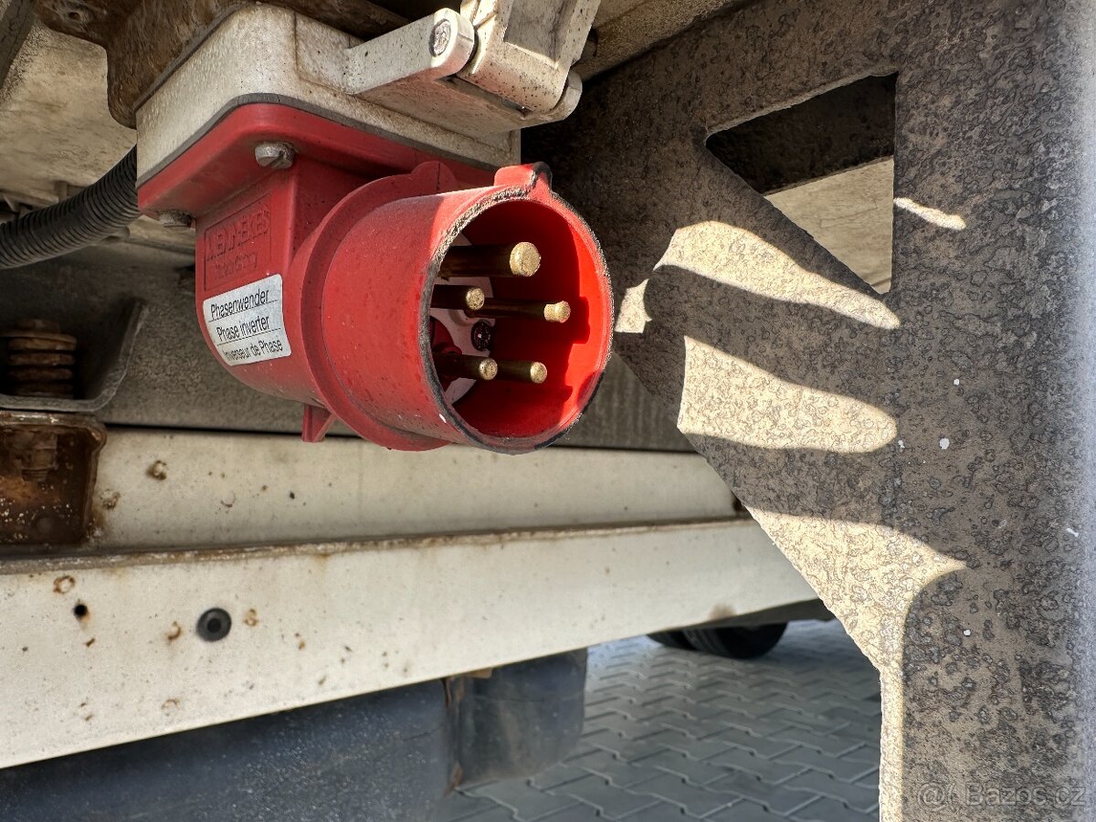 Volkswagen Crafter 2,5 TDi 100kw, ČR,1.maj., chlaďák, 5 tun - 18