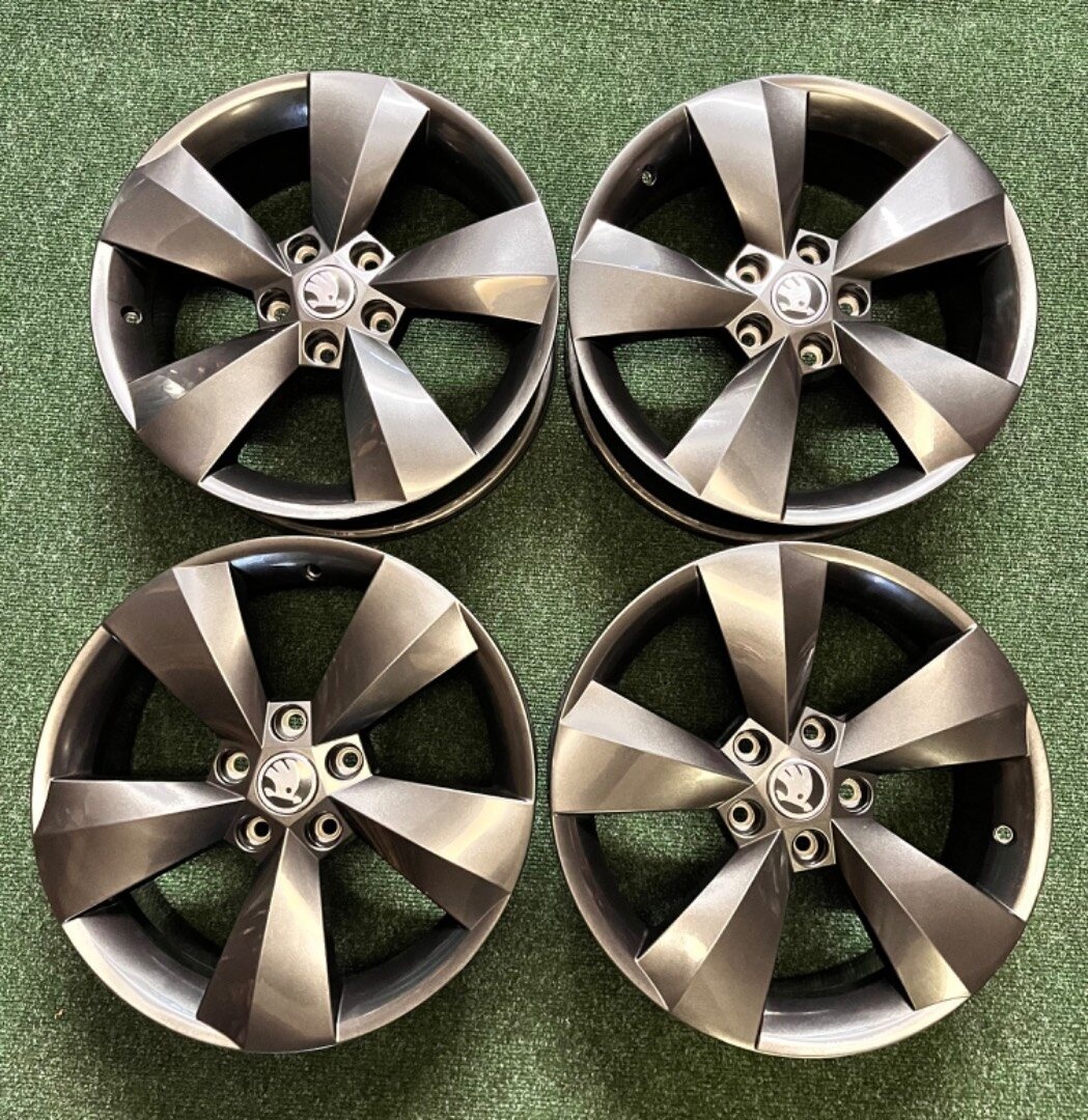 5x112 R17 originál alu disky Škoda Kodiaq - 18