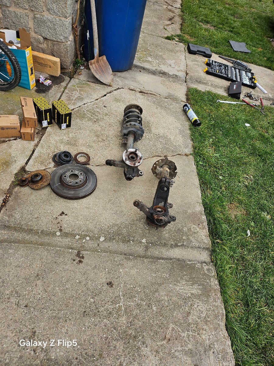 Ford Mondeo 2.0 TDCi 85kw motor PSA - 18