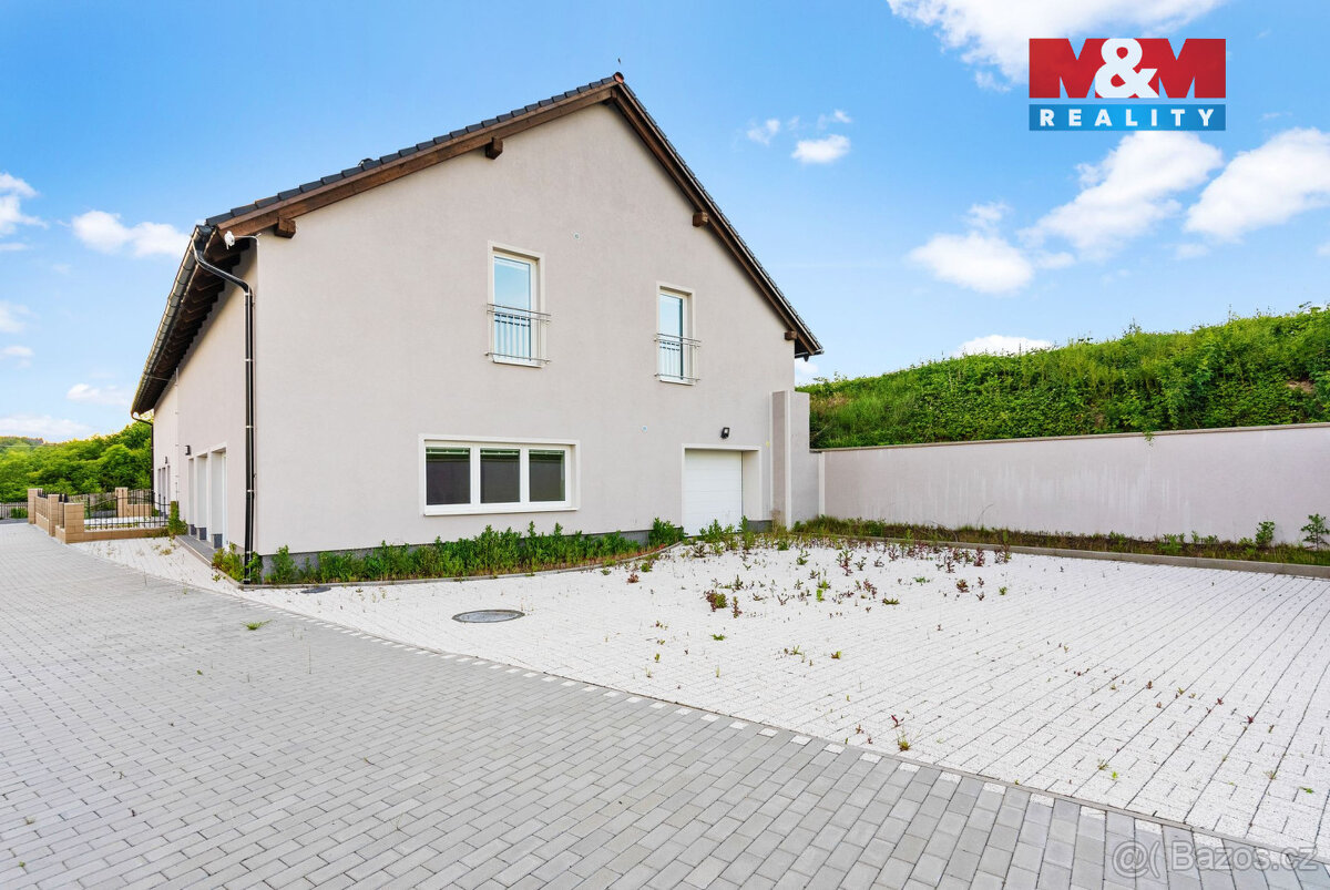 Prodej rodinného domu 6+kk, 276 m², Rabakov - 18