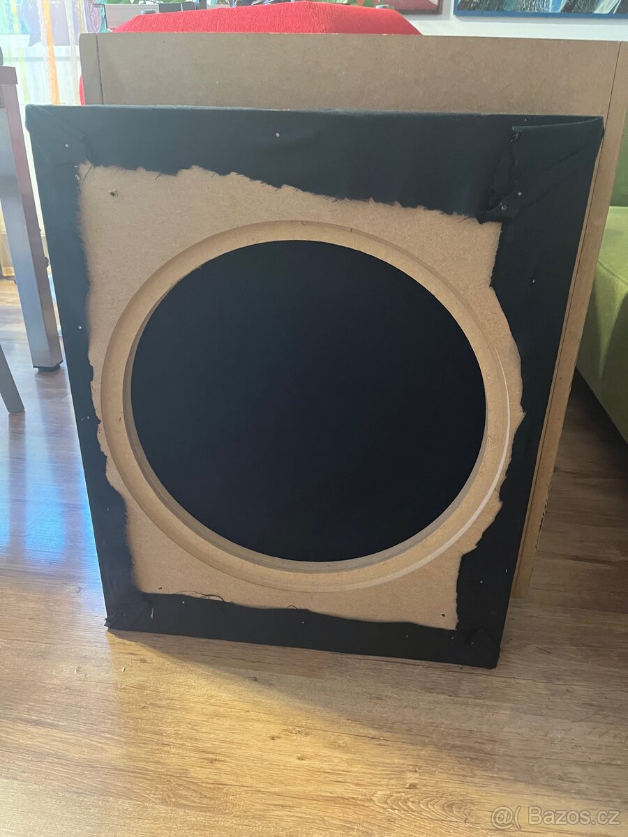 Subwoofer Dayton Ultimax 18" 1000W RMS - 18