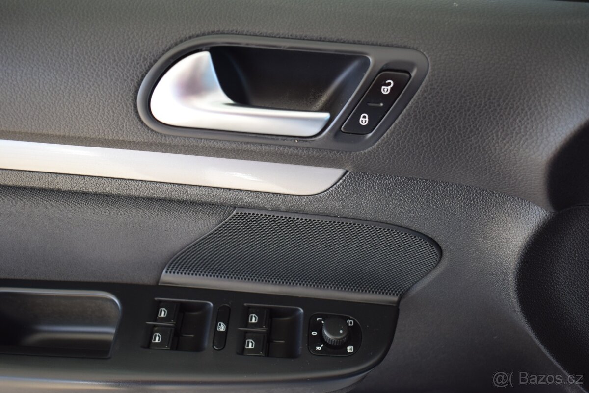 Volkswagen Golf 1,4 TSi 90 kW, 1.maj,digiklima,serviska - 18