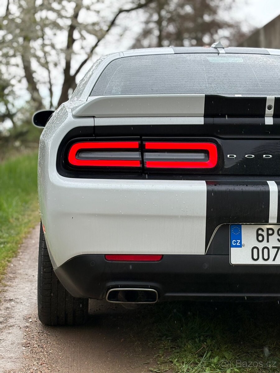 Dodge Challenger, 3.6L V6 - 18
