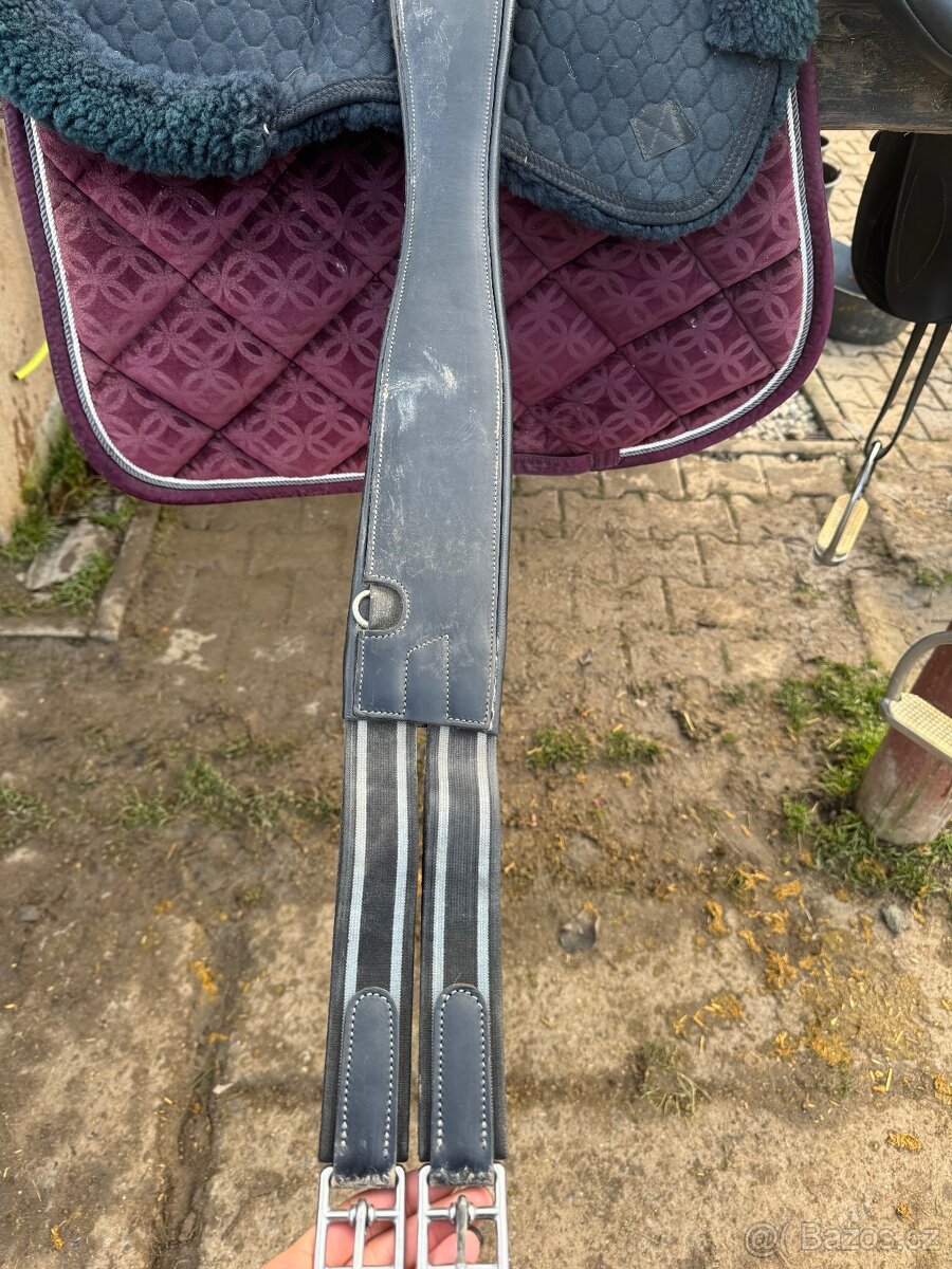 Sedlo s vybavením - 18