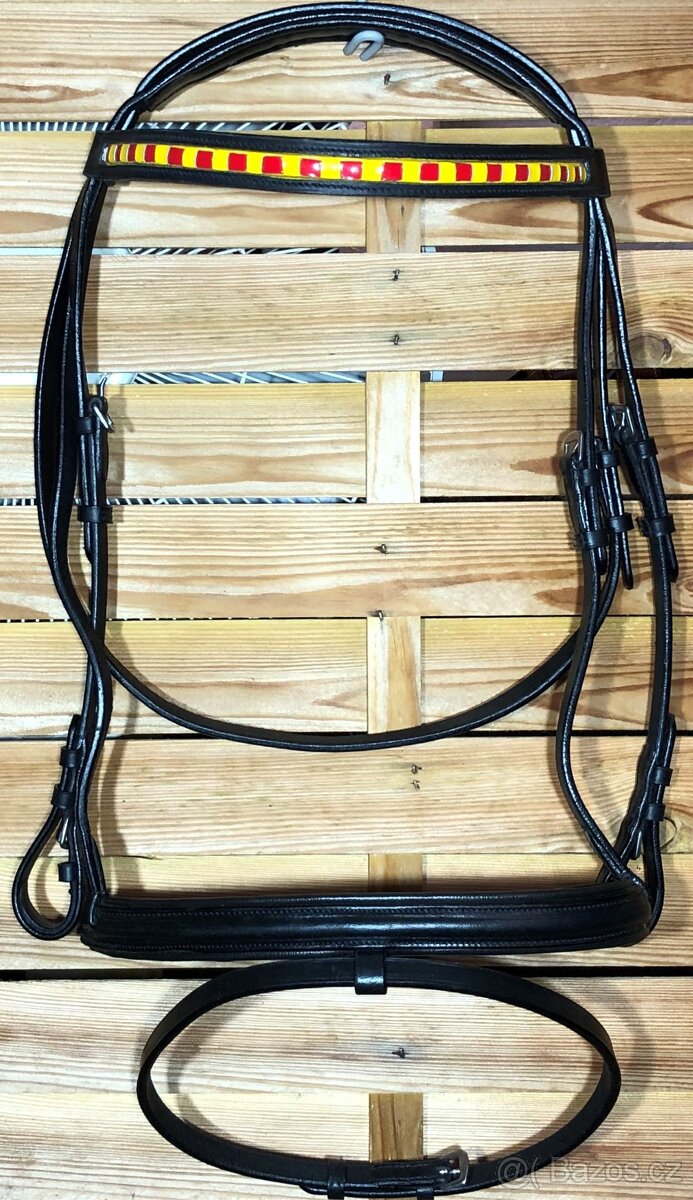 Čelenka na koně MIX černá KOMPLET SADA - 18