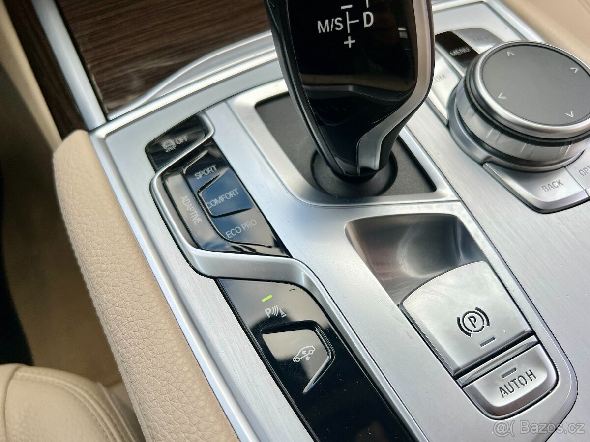 BMW Řada 730d xDrive záruka / 2020 - 18