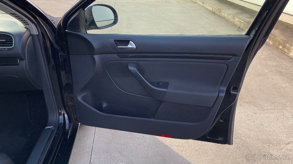 VW GOLF VI 2.0TDI DSG - 18