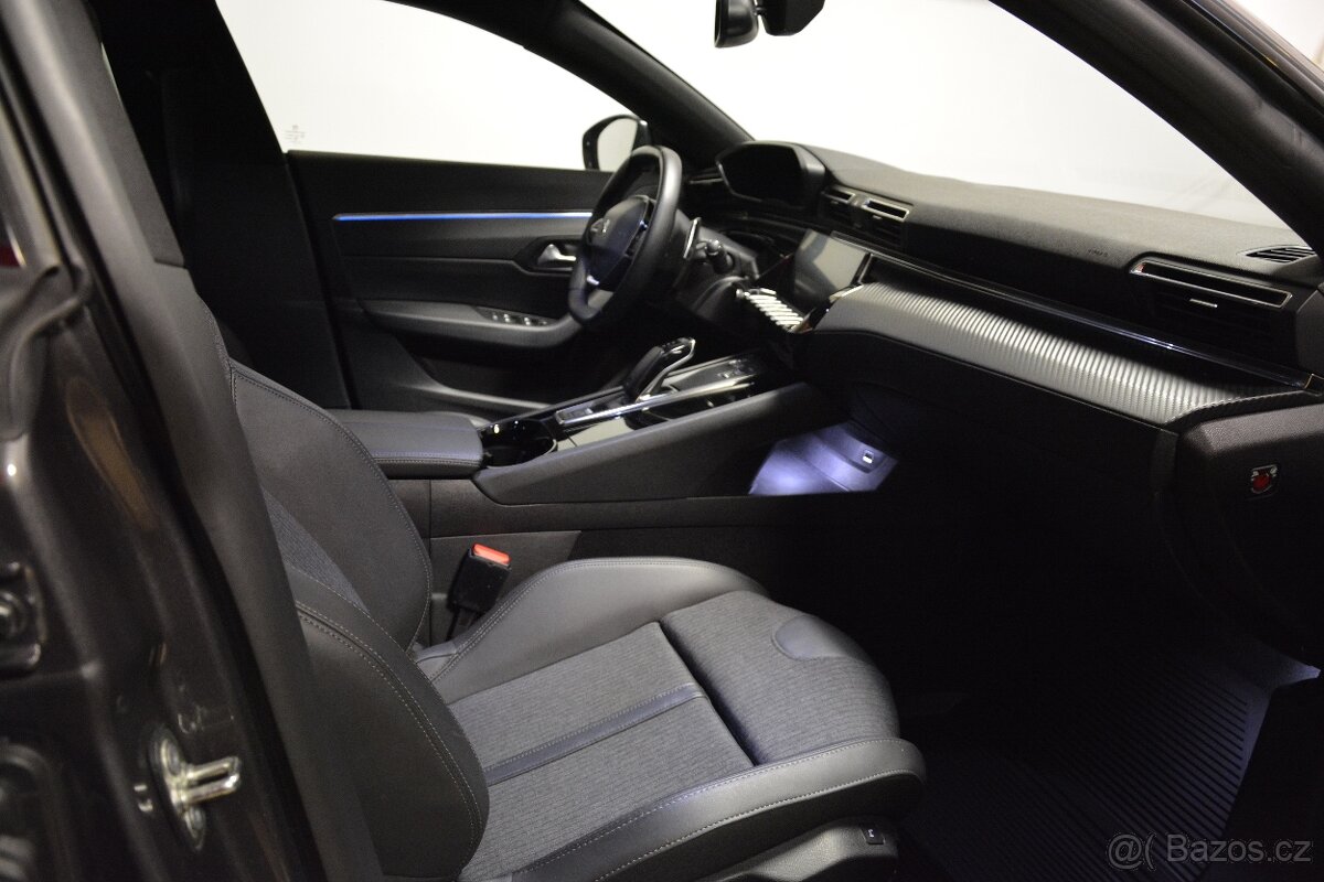 Peugeot 508 SW Combi Allure 2.0 Bluehdi 160 S&s AUT 8 st ČR - 18