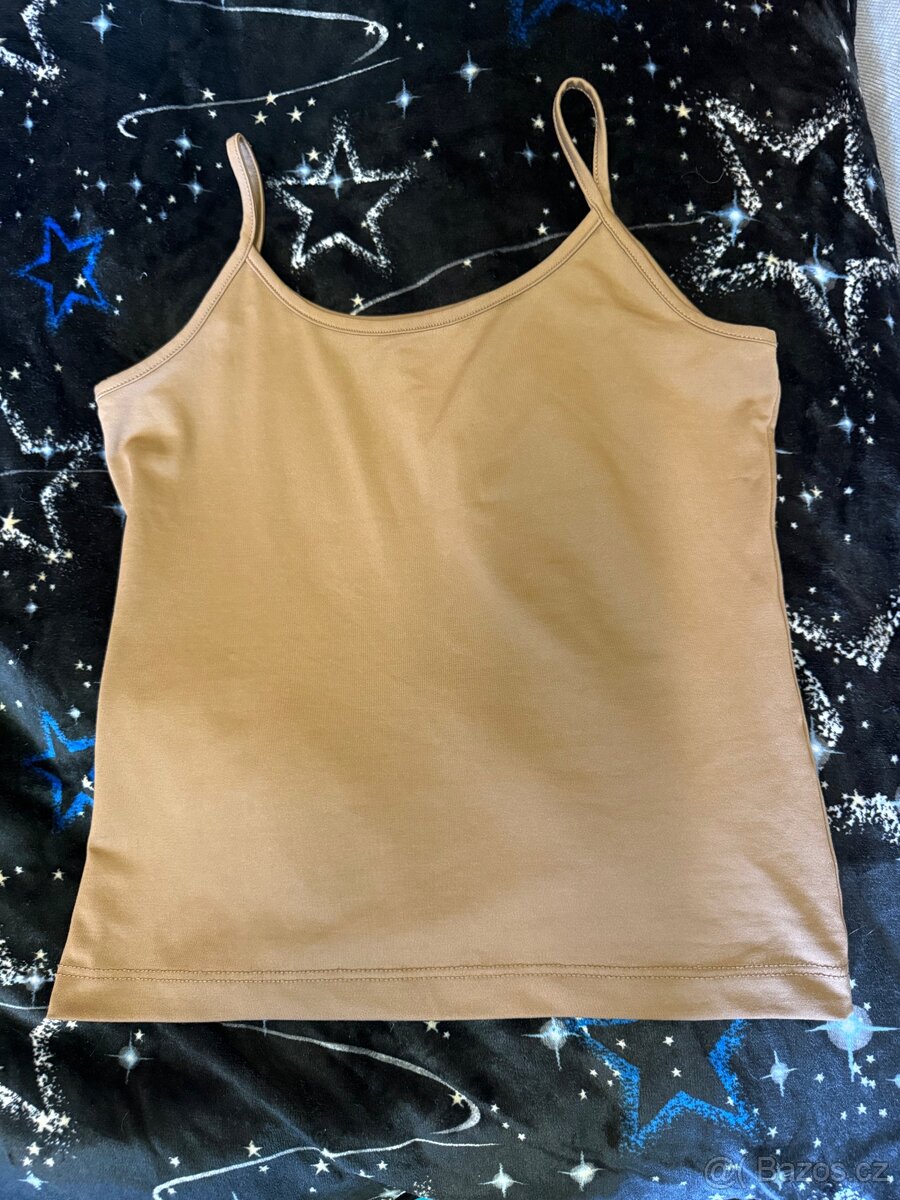 Trička a tílka 19ks velikost S celek - 18