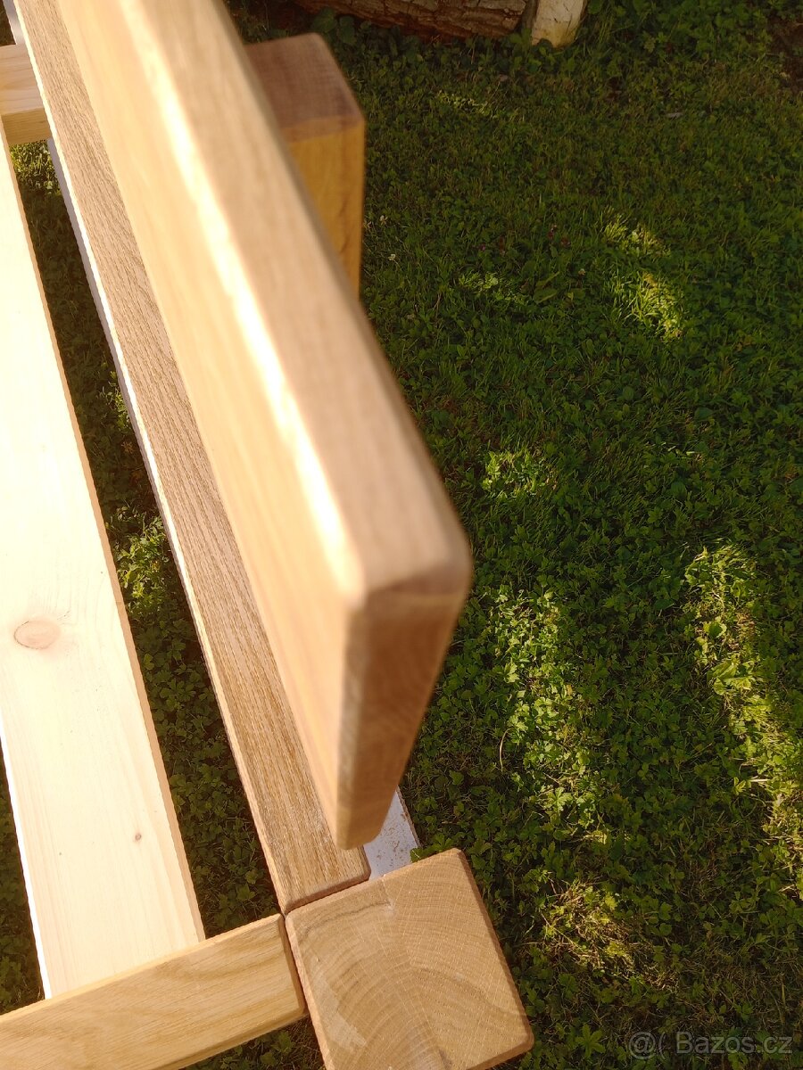 Dubová manželská postel - 18