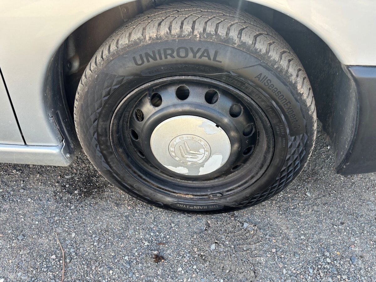 Citroën Jumpy 2.0 HDI 9 Míst - 18