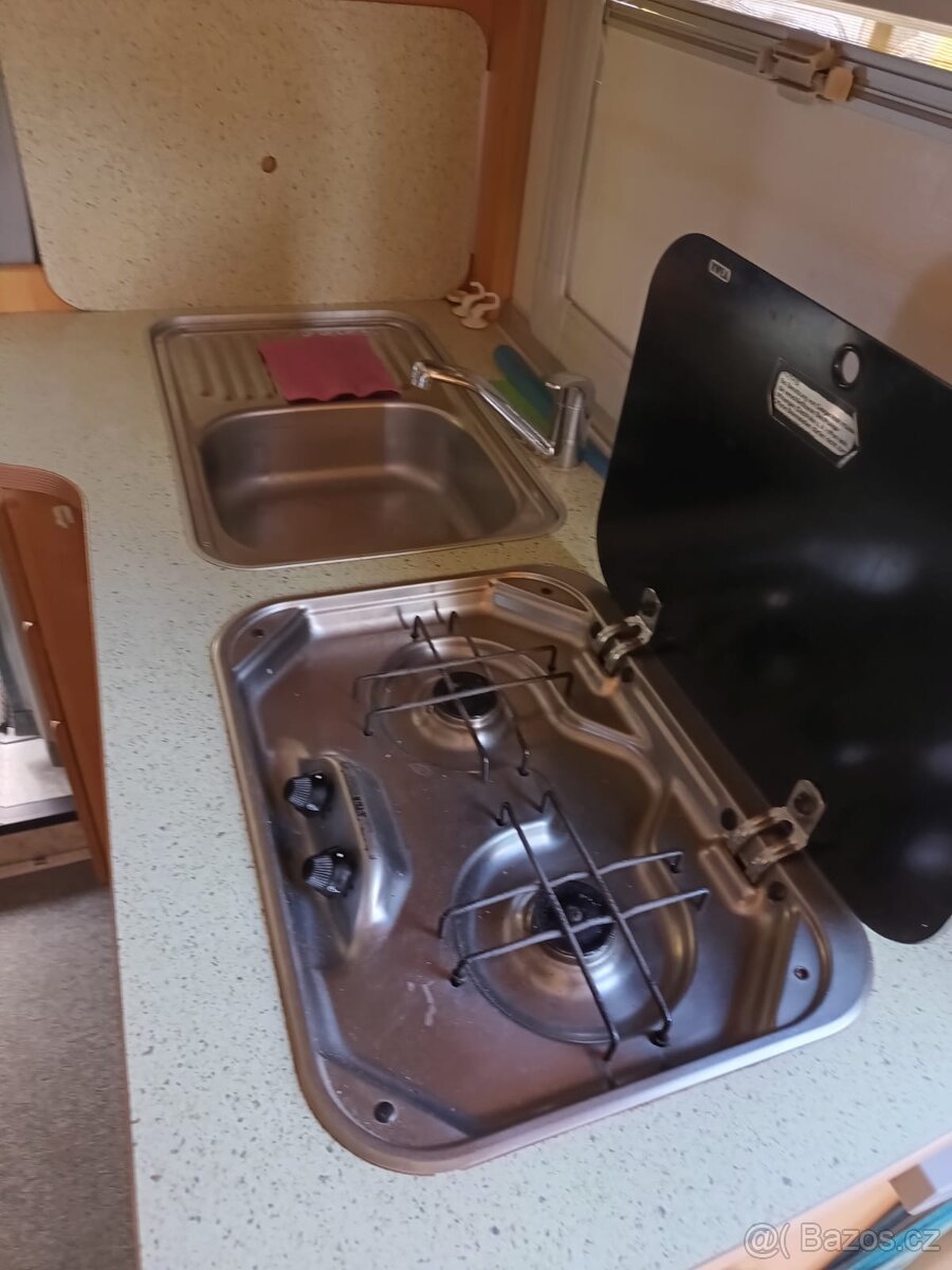 Obytný automobil - 18
